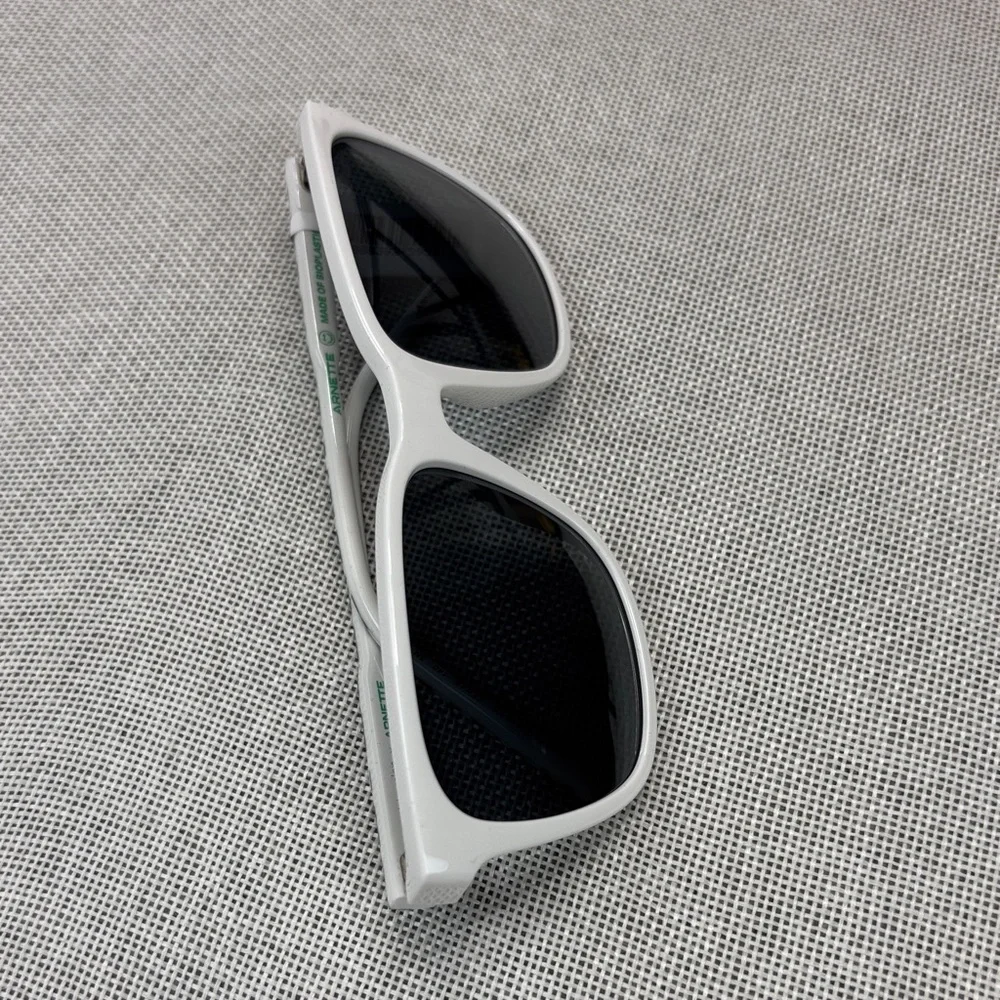 Arnette Womens Fashion Square Rectangle Sunglasses